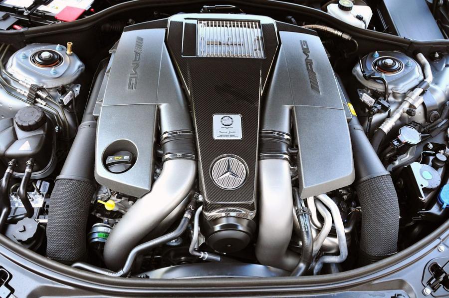  Mercedes-Benz S63 AMG 2012 года  (фото 34 из 50)